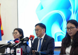 Ж.Чинбүрэн: СЭМҮТ-ийн удирдлагууд иргэдийн төлсөн ор хоногийн төлбөрөөс 478 сая төгрөгийг эмнэлэгийн данснаас гарган авсан