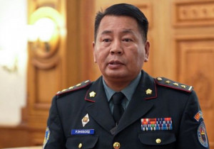 Хурандаа Р.Энхболд: Цэргийн дэглэлт, оны ялгааг арилгахын тулд жилд нэг удаа цэрэг татдаг болсон