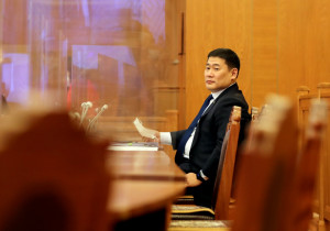 Л.Оюун-Эрдэнэ арай л дэндүү муу Ерөнхий Сайд байжээ