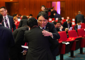 Намаа УИХ-д 32 суудалтай болгох Т.Доржхандын хүсэл биелэх нь юу л бол доо?