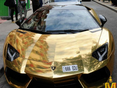 Тансагийн туйл - Алтадсан Lamborghini Aventador
