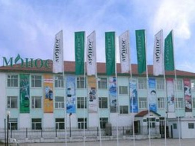 “Монос” нярай хүүхдийг хордуулчихаад 1.5 сая төгрөг л төлдөг юм байна