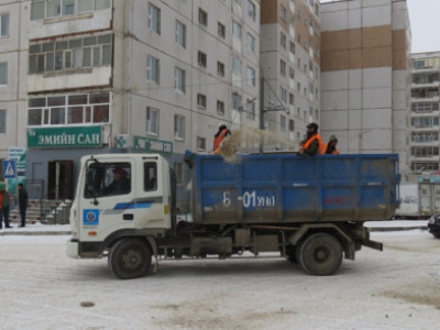 50 метр хүртэлх талбайн халтиргаа, гулгааг арилгах үүрэгтэй