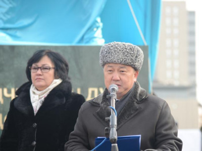 С.Цогтсайхан агсаны хөшөөний нээлтийн арга хэмжээ боллоо