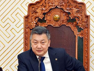 УИХ-ын дарга З.Энхболдод ажлаас нь илүү бөх үзэх нь чухал