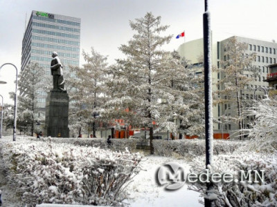 Улаанбаатарт 12 градус хүйтэн байна