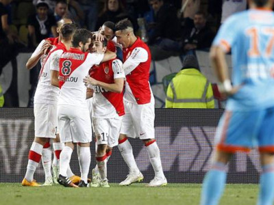 Хүснэгтийн тэргүүлэгчид хожигдлоо