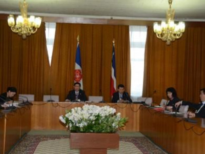 Эвслийн бүлэг тусгай зөвшөөрлийн тоог багасгахыг дэмжив