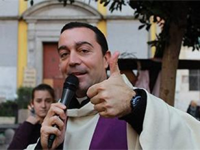 Сүм гар утастай ”дайтав”