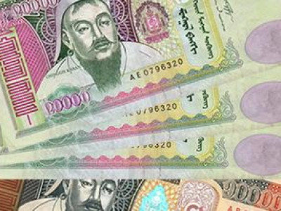 Оюутнууд 70 мянгаа харсаар дампуурч гүйцлээ