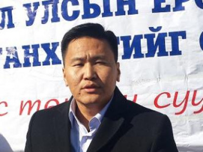 У.Хүрэлсүхийн “баруун гар” О.Магнайн орыг залгав