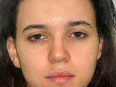 Францад халдлага үйлдсэн эмэгтэй Сири рүү зугтжээ