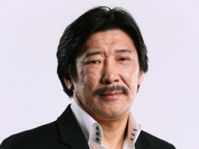 Ард түмний хүлээсэн гавьяат удахгүй энгэрээ мялаах нь