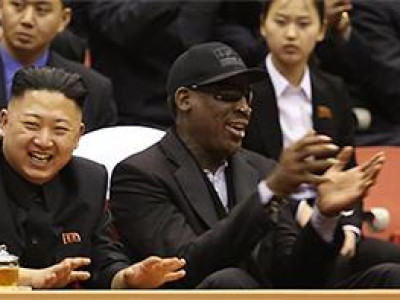 Дэннис Родман “Ярилцлага” киног шүүмжлэв