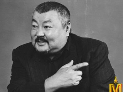 Хятадуудад бүтээлээ “дээрэмдүүлсэн” И.Нямгаваа найруулагч дуугүй л суусаар байх уу