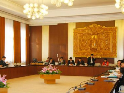 Хууль зүйн байнгын хороо хуралдлаа