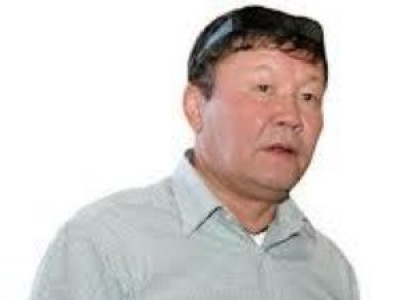 Ц.Төмөрбаатар:Залуу эхнэр авчихаад тэрэндээ толгойгоо мэдүүлж амьдрах юм бол хохь нь