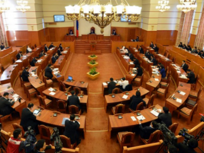 Гишүүд зардлаа таван хувиар бууруулж, нийт 467.2 сая төгрөг хэмнэхээр болов