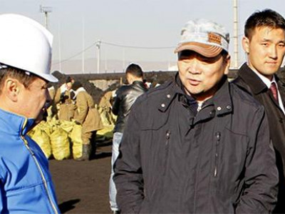 Л.Гансүхийн хэргийг тусгаарлажээ