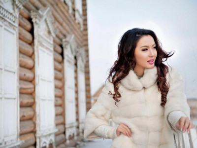 Мисс Н.Анугийн сүүлийн үеийн гэрэл зургаас