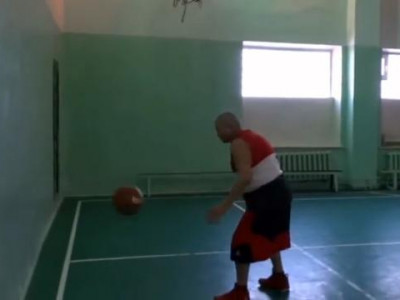 65 настай Монгол сагсчин өвөө