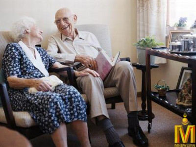 76 настай онгон эмгэн анхны хайртайгаа учирч, хуримаа хийлээ