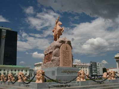 Жанжин Д.Сүхбаатарын мэндэлсэн өдөр