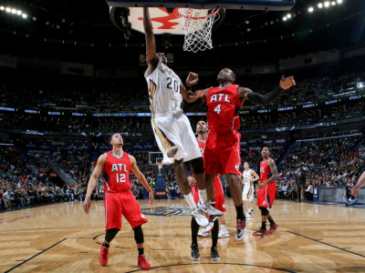 Алтан Хауксын 19 дараалсан ялалт зогслоо