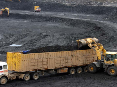 Тавантолгойд үндэсний компаниуд, монголчуудыгаа уръя