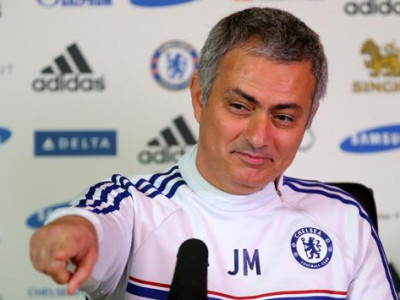 Моуриньо “Сити”-г премьер лигт түрүүлэх ёсгүй гэлээ