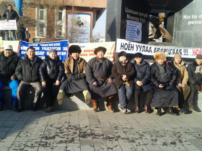 “Босоо Хөх Монгол” бүлгэм Ерөнхийлөгчийг огцруулах хүсэлтэй байна