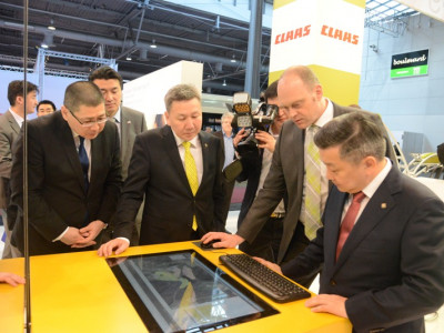 “CeBIT-2015”-д дэлгэгдсэн шинэ технологитой танилцав