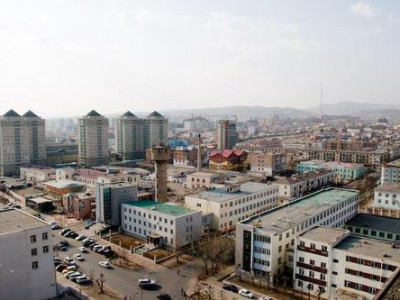 Улаанбаатарт 10-12 градус дулаан байна