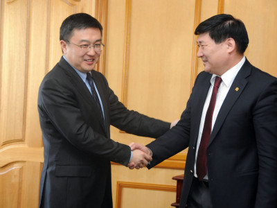 С.Чинзориг: БНХАУ-аас авдаг ажиллах хүчний тоог нэмэх боломжгүй