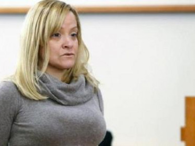 Нэг зэрэг 10 залуутай хуримаа хийснийг хэн нь ч мэдээгүй байжээ