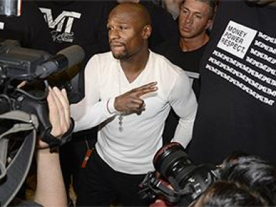 Флойд Мэйвезер энэ жил зодгоо тайлна
