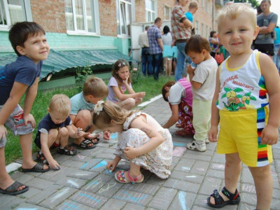 Галан хайчинд орсон хөөрхий Украины дүрвэгсэд