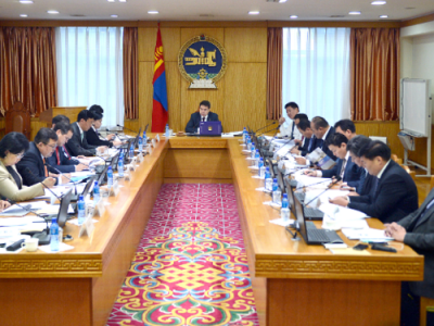 Засаг хуралдана