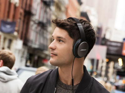 Bose шинэ QuietComfort 25 гадны шуум шүүгч бүхий чихэвч гаргалаа