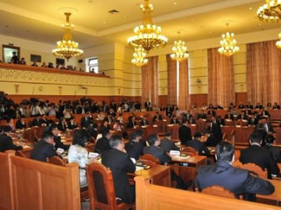 Нэрийн данснаас олгох тэтгэврийн хэмжээг адил тэгш болгох эрх зүйн зохицуулалт хийнэ