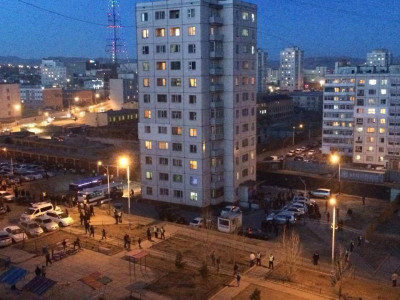 Зөрчилтэй 16 барилгын эрхийг нь цуцлахаар болов