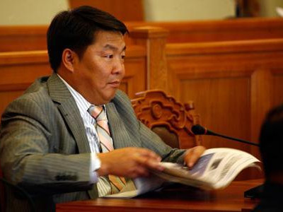 Д.Хаянхярваа: Засгийн газар “Хан ресурс”-тэй заргалдаад уначихлаа. Энэ бол төрийн албаны чадваргүйнх