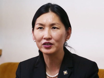 Ц.Оюунгэрэл гишүүн хөрөнгө оруулагчдыг өрөвдсөн биш “солиот”-оор дуудуулав