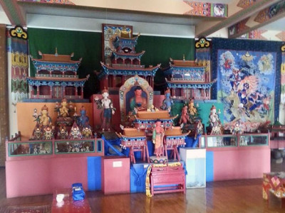 Аялагч, мөргөлчдийн очих дуртай Аглаг бүтээлийн хийд