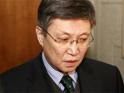 С.Баярт хариу өгнө