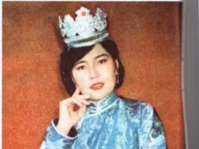 Мисс Н.Мөнхцэцэг залуугийн төрхөө хадгалсаар....