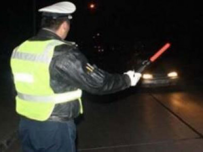 Согтуугаар тээврийн хэрэгсэл жолоодсон 80 жолоочид хариуцлага тооцов