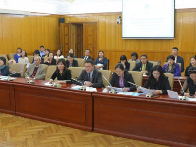 Ганц бие айл өрх олон байна