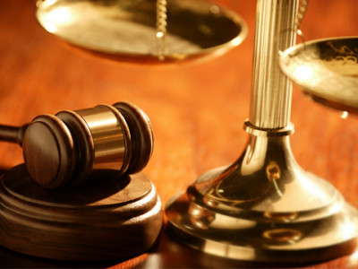 Нийслэлийн захиргааны хэргийн анхан шатны шүүхийн шүүгч Н.Дуламсүрэн та үнэний талд зогсох ёстойгоо мартаа юу?