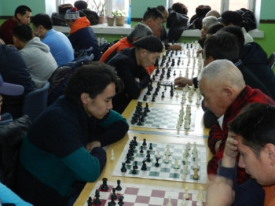 Шатар сонирхогчдын УАШТ болно